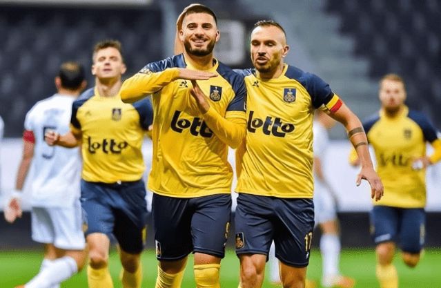 O文章更具 O文章更具