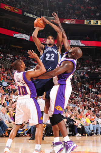 随着社交媒 随着社交媒